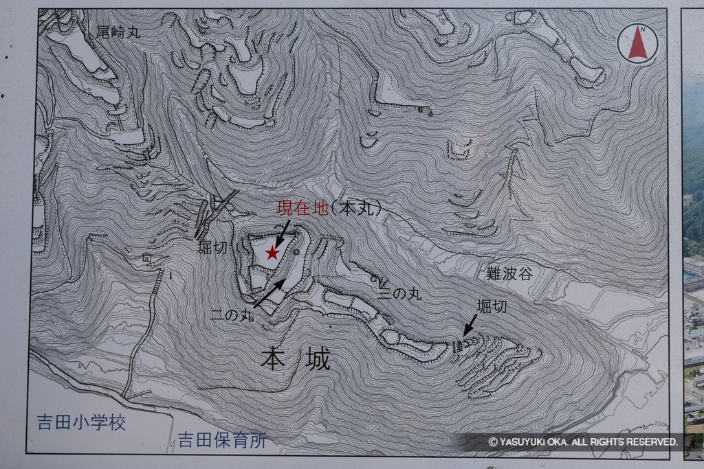 旧本城の縄張図