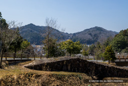 郡山から青山城と光井山城を望む | 高解像度画像サイズ：5496 x 3666 pixels | 写真番号：6F1A4279 | 撮影：Canon EOS R5m2