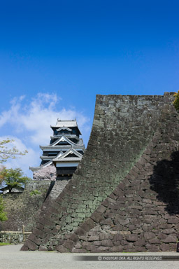 二様の石垣・天守｜高解像度画像サイズ：3509 x 5263 pixels｜写真番号：1P3J1644-Edit｜撮影：Canon EOS-1Ds Mark III