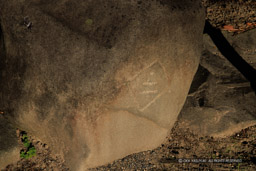 桑名城の刻印石・菱形に三｜高解像度画像サイズ：8192 x 5464 pixels｜写真番号：344A6792｜撮影：Canon EOS R5