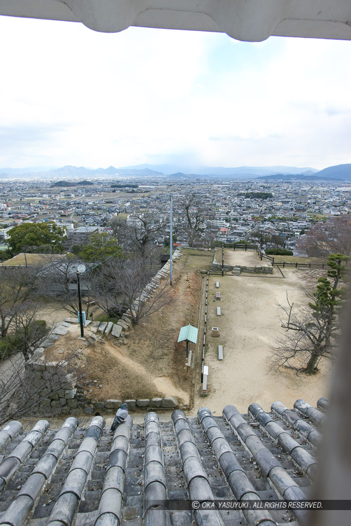 天守より東を望む