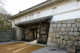 大手一の門｜高解像度画像サイズ：5291 x 3528 pixels｜写真番号：1P3J0810｜撮影：Canon EOS-1Ds Mark III