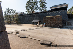 大手門跡・中櫓・太鼓櫓｜高解像度画像サイズ：5616 x 3744 pixels｜写真番号：1P3J1536｜撮影：Canon EOS-1Ds Mark III