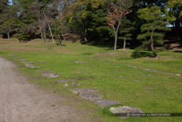 二の丸下の段・米蔵跡｜高解像度画像サイズ：5553 x 3702 pixels｜写真番号：1P3J1554｜撮影：Canon EOS-1Ds Mark III