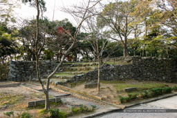 本丸乾櫓跡｜高解像度画像サイズ：5155 x 3437 pixels｜写真番号：1P3J2360｜撮影：Canon EOS-1Ds Mark III