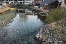 水刎・和久原川 | 高解像度画像サイズ：4336 x 2891 pixels | 写真番号：i2412_wab6 | 撮影：iPhone 15 Pro