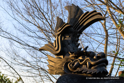 復興土塀の鯱 | 高解像度画像サイズ：5447 x 3633 pixels | 写真番号：6F1A7326 | 撮影：Canon EOS R5m2