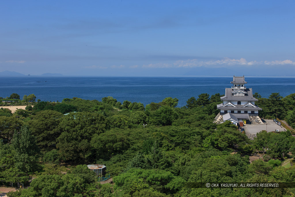 琵琶湖と長浜城