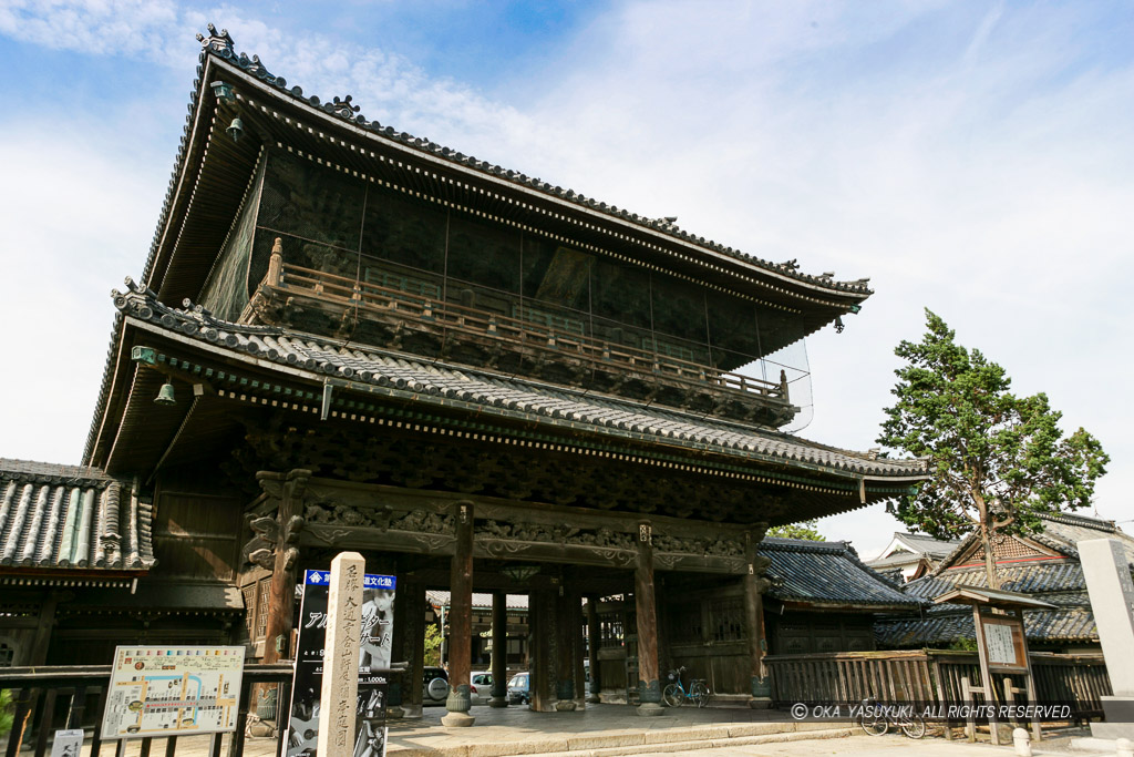 大通寺山門