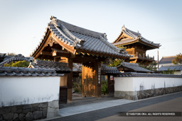 自性寺 | 高解像度画像サイズ：5472 x 3648 pixels | 写真番号：IMG_2388 | 撮影：Canon EOS 6D