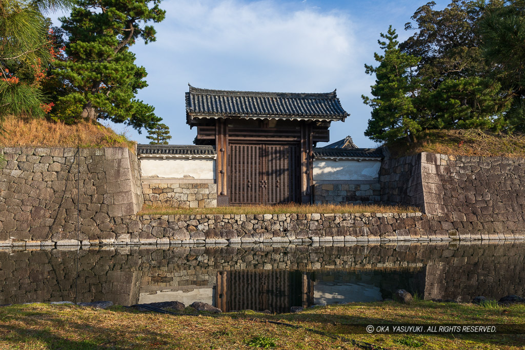 二条城南門