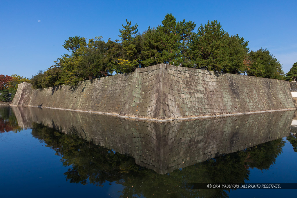 二条城本丸水堀（南面・東面）