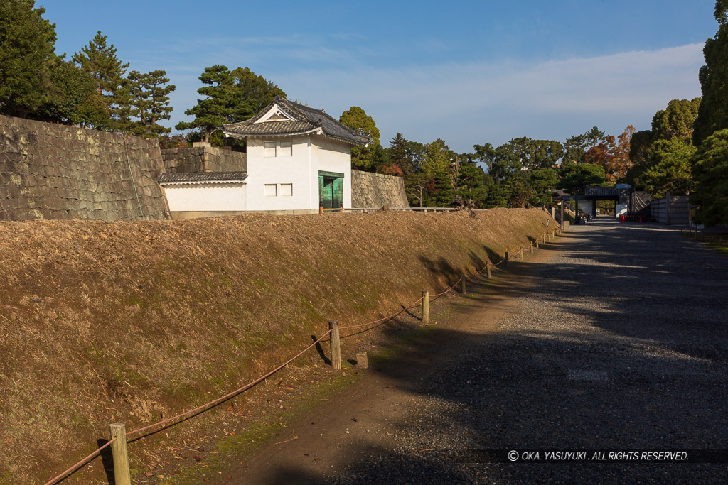 二条城土手