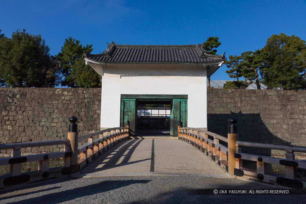 二条城本丸櫓門