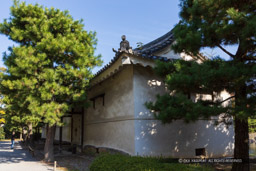 二条城土蔵・米蔵・南|高解像度画像サイズ:6720 x 4480 pixels|写真番号:5D4A3683|撮影:Canon EOS 5D Mark IV