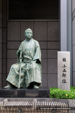 長州藩邸跡 | 高解像度画像サイズ:4480 x 6720 pixels | 写真番号:5D4A9952 | 撮影:Canon EOS 5D Mark IV