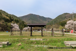 小谷城の模擬大手門・清水谷｜高解像度画像サイズ：8688 x 5792 pixels｜写真番号：5DSA6133｜撮影：Canon EOS 5DS