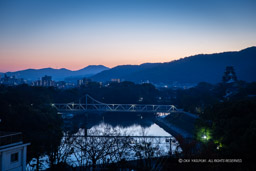 旭川と月見橋｜高解像度画像サイズ：8170 x 5447 pixels｜写真番号：5DSA2657｜撮影：Canon EOS 5DS