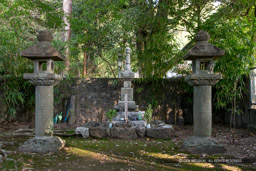 長宗我部信親の墓・雪蹊寺｜高解像度画像サイズ：5106 x 3404 pixels｜写真番号：1DXL8629｜撮影：Canon EOS-1D X