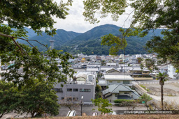 台地から城下を望む | 高解像度画像サイズ：8192 x 5464 pixels | 写真番号：6F1A0392 | 撮影：Canon EOS R5m2