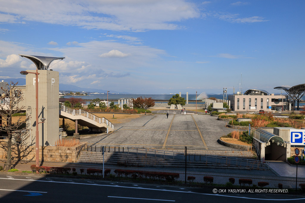 大津城本丸跡から琵琶湖を望む