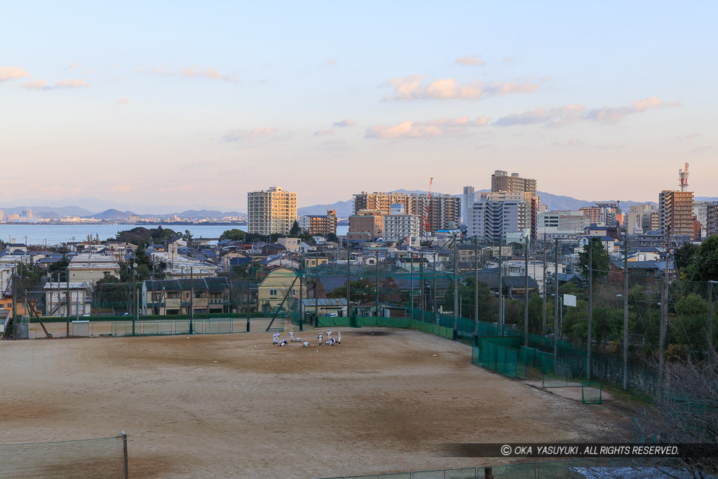 長等山（大津市歴史博物館）から大津城方面