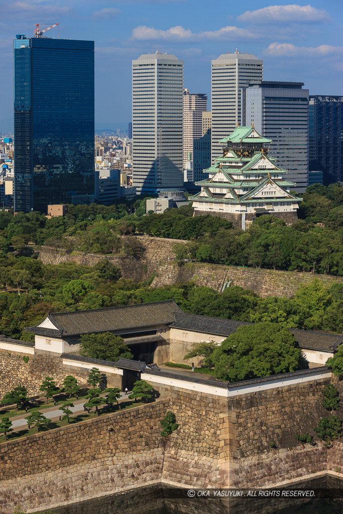 大手門・大手口多聞櫓・天守閣