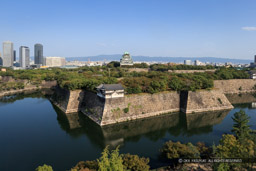 北西から望む大阪城天守閣｜高解像度画像サイズ：5035 x 3356 pixels｜写真番号：1DX_8929｜撮影：Canon EOS-1D X