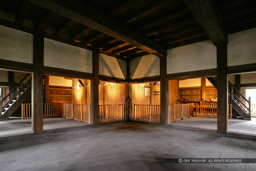 乾櫓1階|高解像度画像サイズ:4947 x 3298 pixels|写真番号:VJ7Z3426-Edit|撮影:Canon EOS-1Ds Mark II