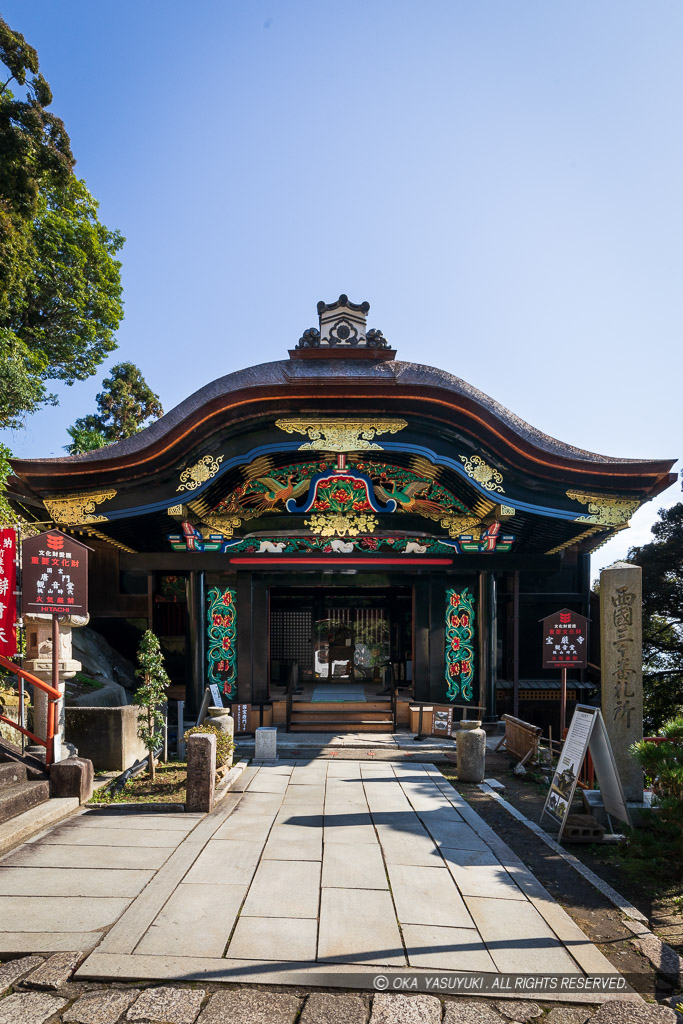 宝厳寺観音堂唐門・大坂城極楽橋唐門（修復後）