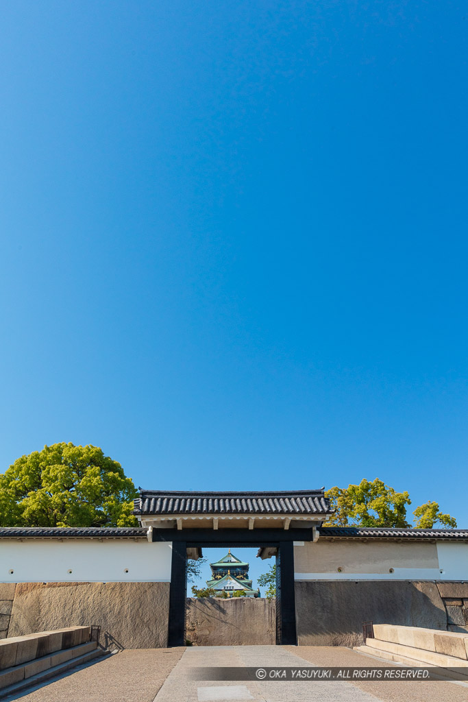 大阪城桜門