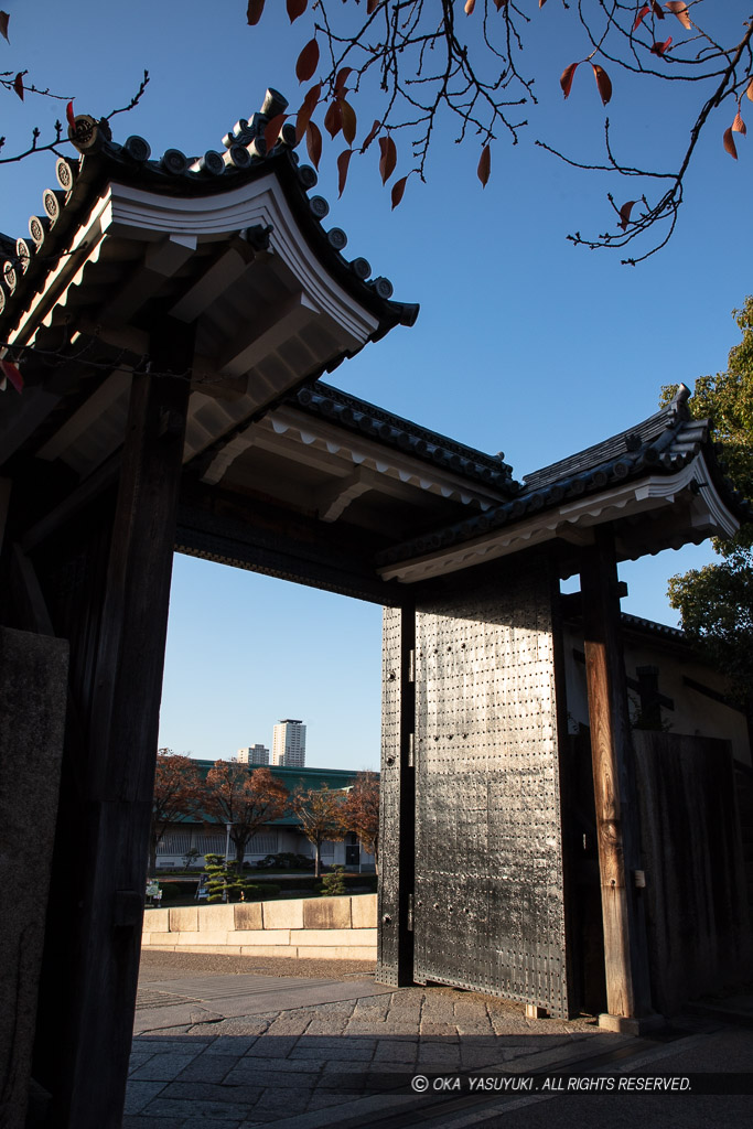 大阪城桜門