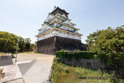 姫門虎口から見る大阪城天守閣|高解像度画像サイズ:8172 x 5448 pixels|写真番号:5DSA1938|撮影:Canon EOS 5DS