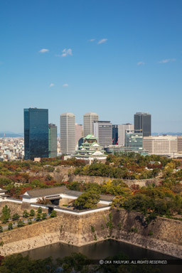 大阪歴史博物館から見る大阪城|高解像度画像サイズ:5792 x 8688 pixels|写真番号:5DSA8787|撮影:Canon EOS 5DS