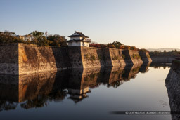 大阪城南外堀と六番櫓｜高解像度画像サイズ：8688 x 5792 pixels｜写真番号：5DSA9483｜撮影：Canon EOS 5DS