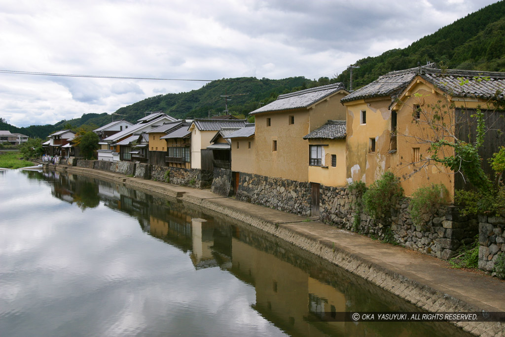 平福の町並み