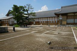 本丸御殿 | 高解像度画像サイズ：4992 x 3328 pixels | 写真番号：VJ7Z2422 | 撮影：Canon EOS-1Ds Mark II