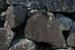 石垣刻印 | 高解像度画像サイズ：4992 x 3328 pixels | 写真番号：VJ7Z2453 | 撮影：Canon EOS-1Ds Mark II