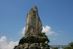 龍造寺隆信公碑 | 高解像度画像サイズ：4569 x 3046 pixels | 写真番号：VJ7Z2473 | 撮影：Canon EOS-1Ds Mark II