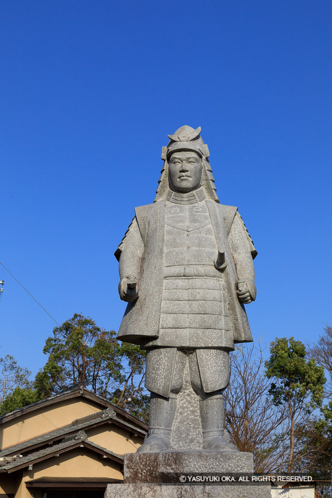 明智光秀石像・坂本城址公園