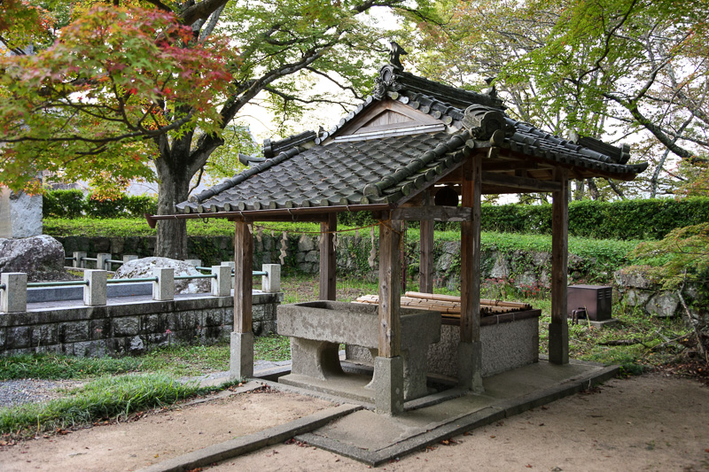 青山神社・本丸跡