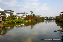 北外堀 | 高解像度画像サイズ：5574 x 3716 pixels | 写真番号：1P3J1050 | 撮影：Canon EOS-1Ds Mark III