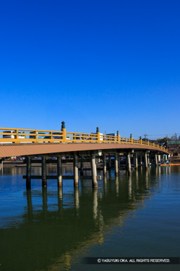 瀬田の唐橋 | 高解像度画像サイズ：4371 x 6553 pixels | 写真番号：344A7958 | 撮影：Canon EOS R5