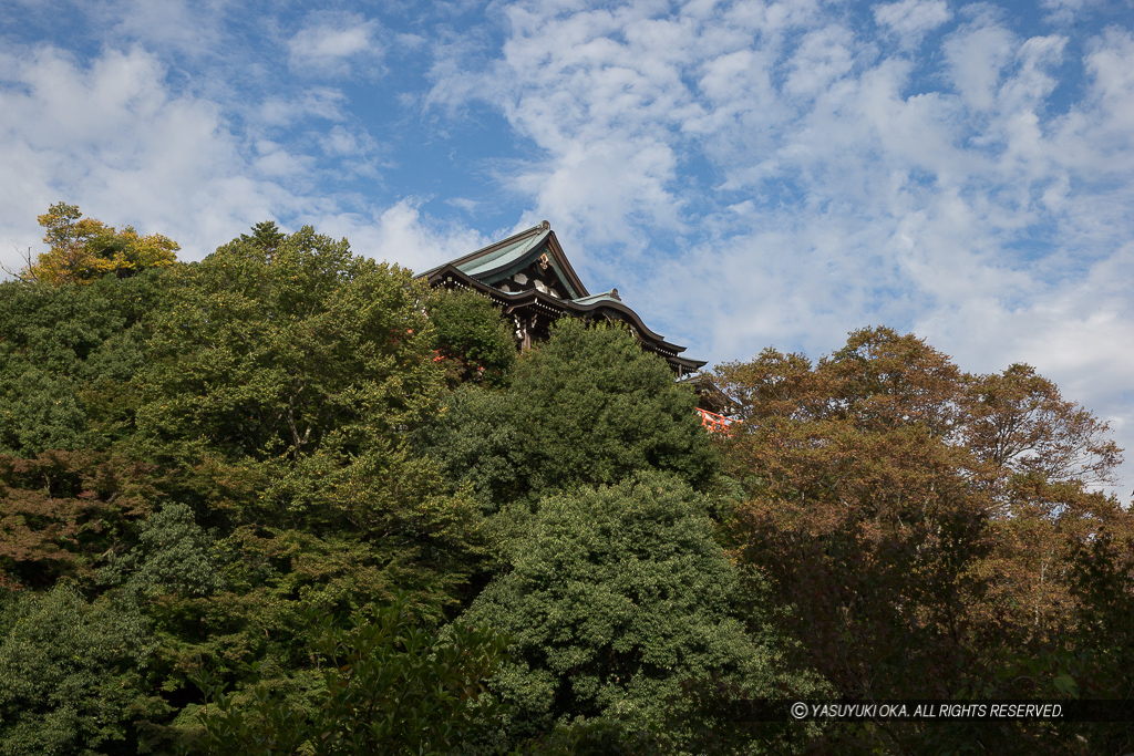 朝護孫子寺本堂