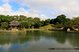 識名園の六角堂・石橋｜高解像度画像サイズ：8688 x 5792 pixels｜写真番号：5DSA8052｜撮影：Canon EOS 5DS