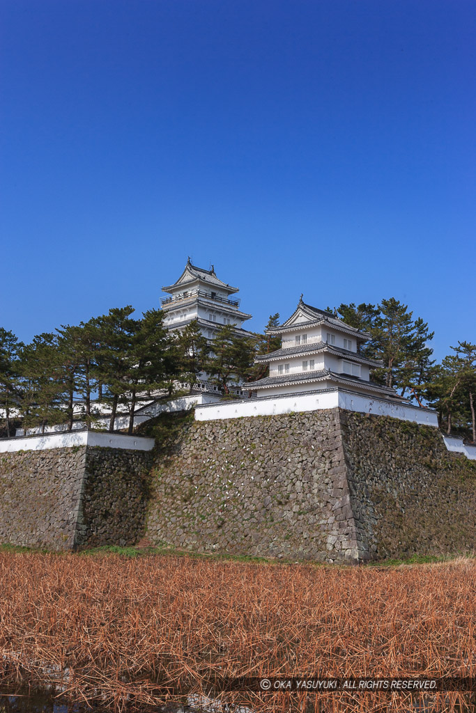 巽三階櫓と天守