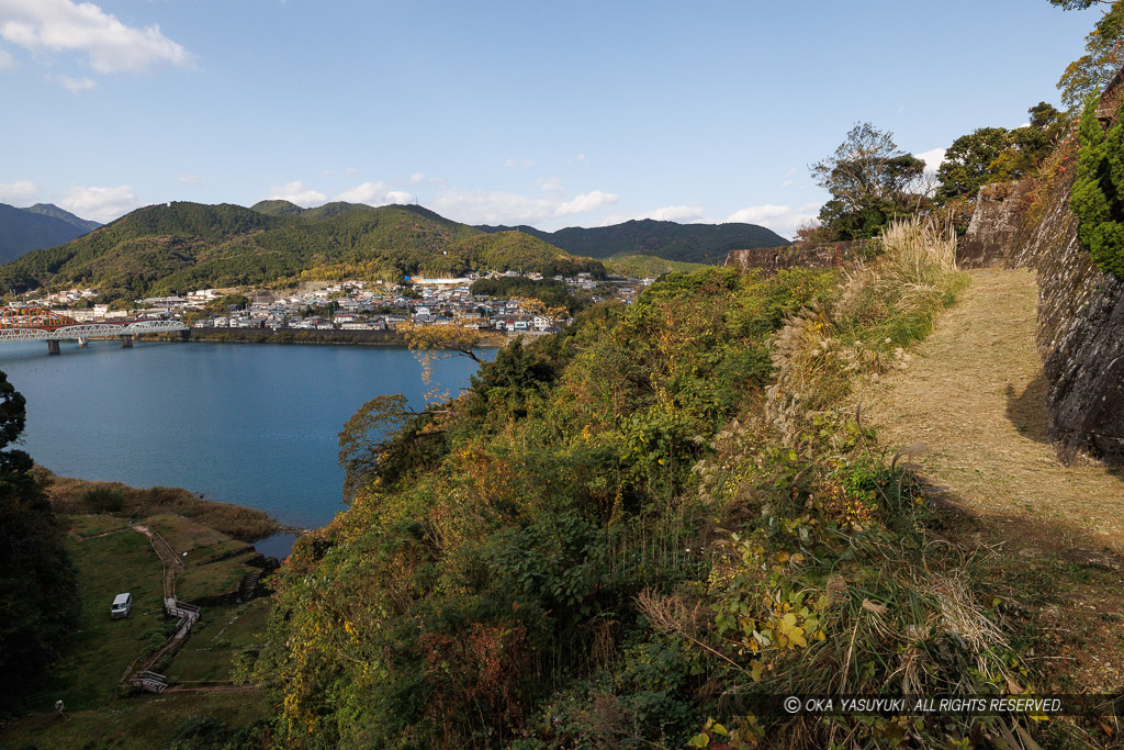 熊野川と城址