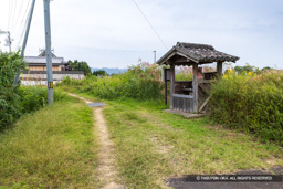 土橋と北門地蔵 | 高解像度画像サイズ：8192 x 5464 pixels | 写真番号：6F1A0422 | 撮影：Canon EOS R5m2