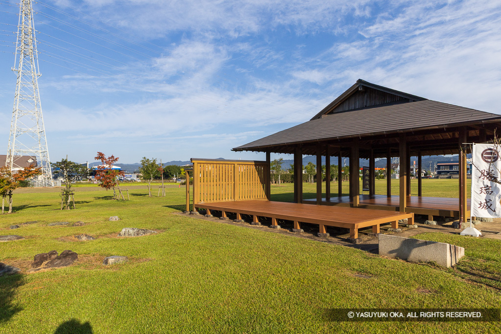 礎石建物と枯山水庭園・勝瑞館跡