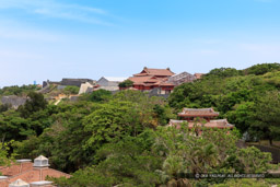 首里城の遠景｜高解像度画像サイズ：8511 x 5674 pixels｜写真番号：5DSA6250｜撮影：Canon EOS 5DS